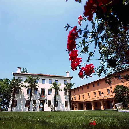 Hotel Dall'Ongaro Ghirano Экстерьер фото