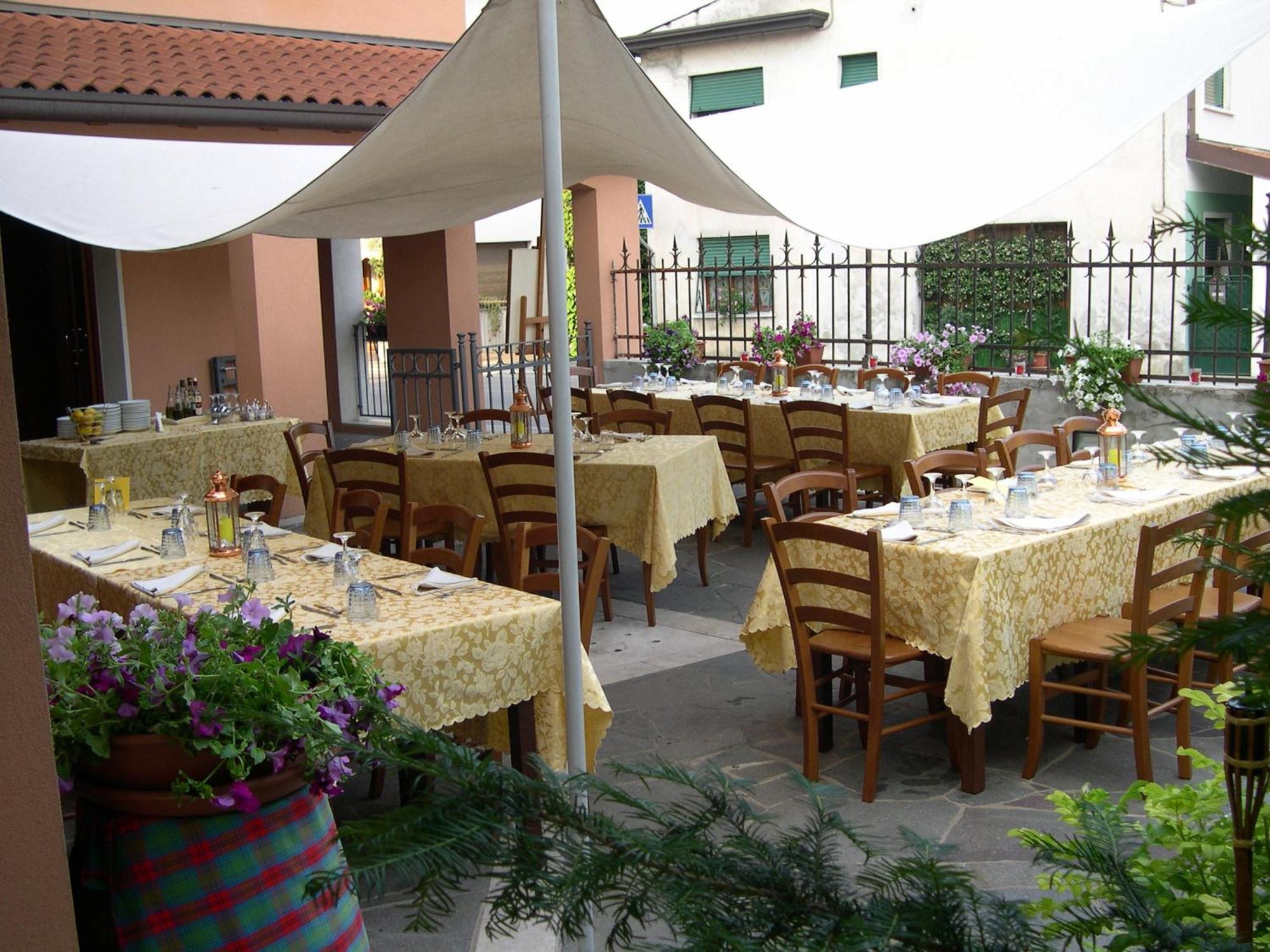Hotel Dall'Ongaro Ghirano Экстерьер фото