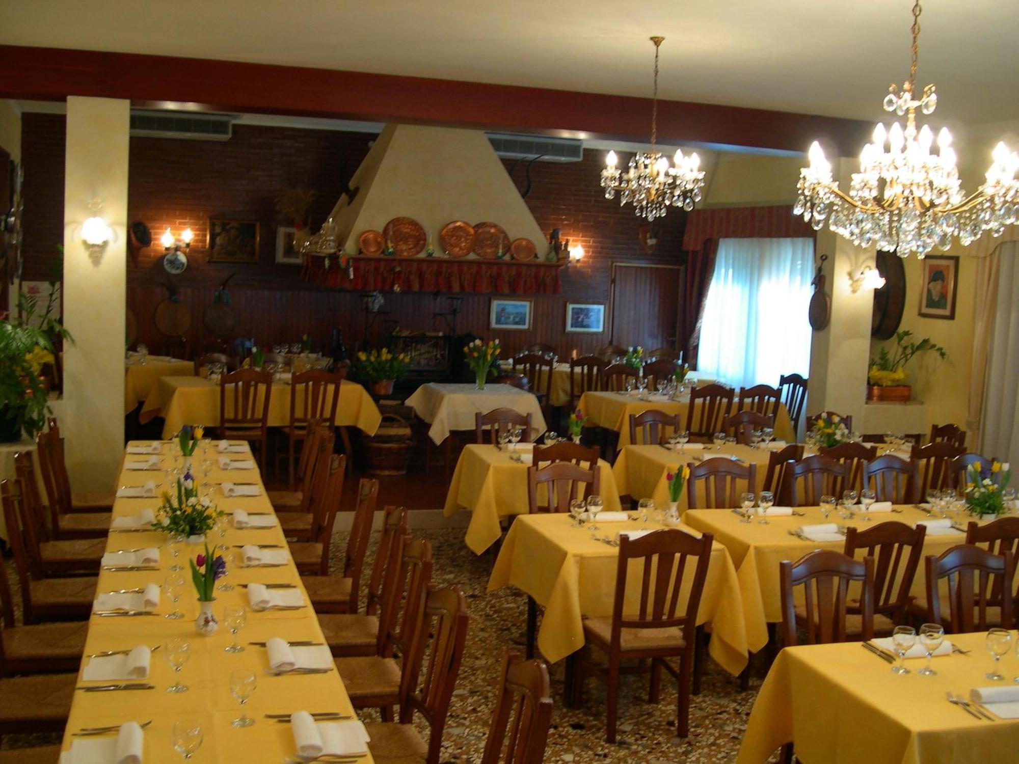 Hotel Dall'Ongaro Ghirano Экстерьер фото