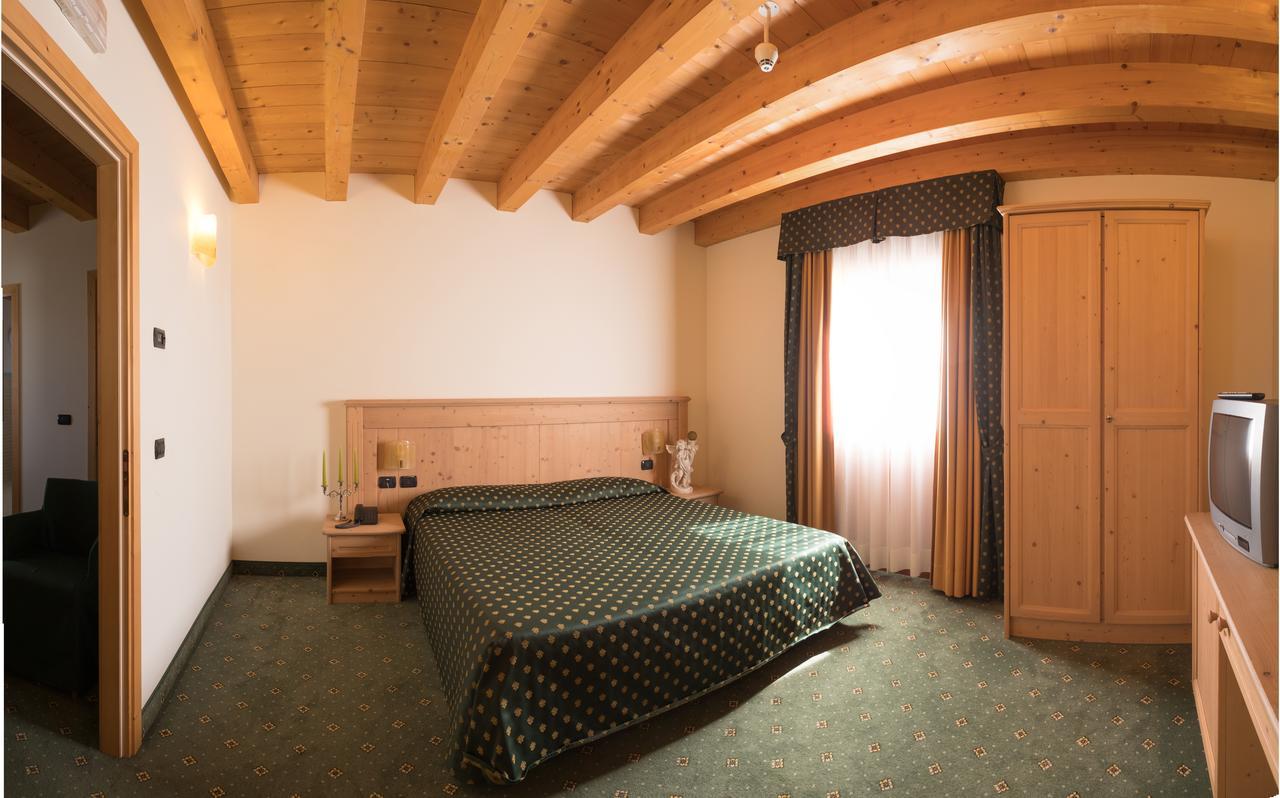 Hotel Dall'Ongaro Ghirano Экстерьер фото